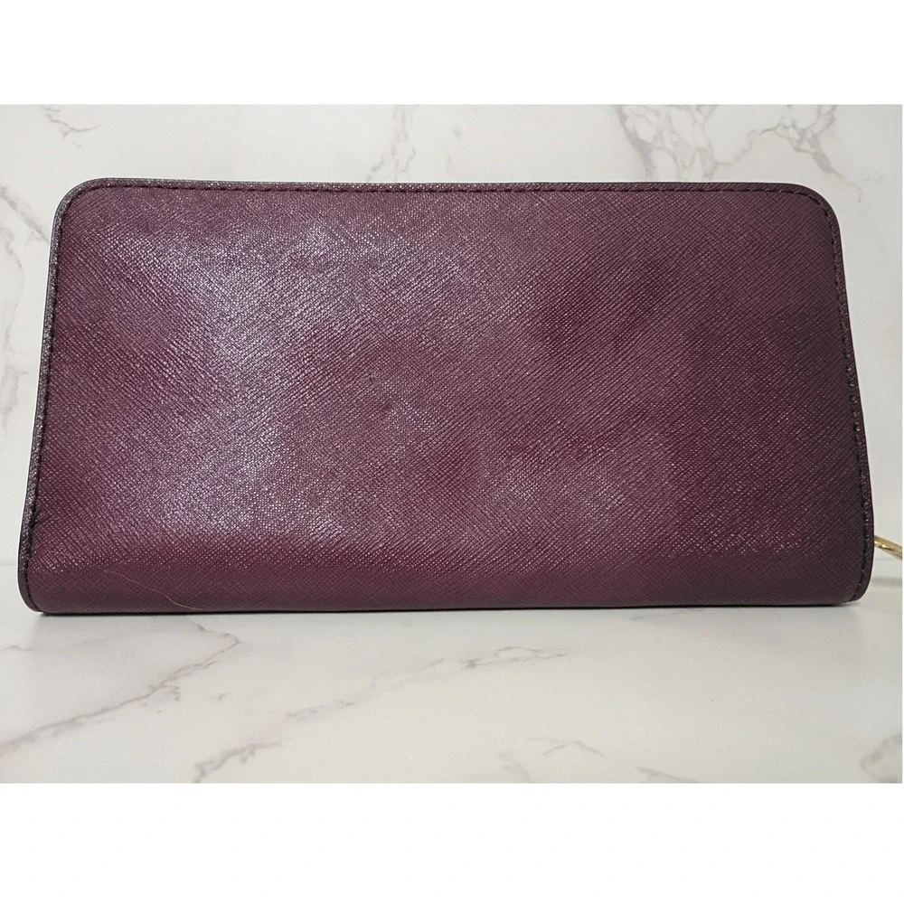 MICHAEL KORS Hamilton Plum Leather Traveler Large Zip Around Wallet - EUC